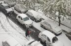 تهران دوباره با بارش برف قفل شد / اکثر مخازن شن و ماسه سطح شهر خالی است / صف‌های طولانی در پایانه‌های تاکسیرانی