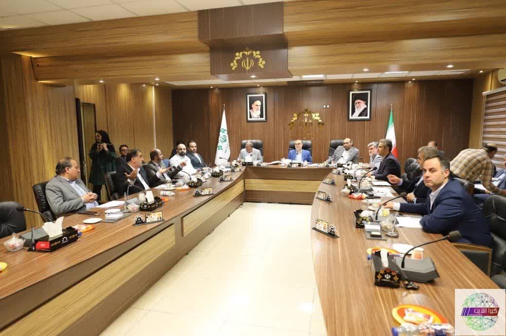 تلاش مجمع روسای شوراهای کلانشهرهای کشور برای تحقق مدیریت یکپارچه شهری / هیچ پروژه ای بدون موافقت شورا اجرایی نمی شود / استفاده از پیمانکاران پاکدست در پروژه های ترک تشریفات شهرداری رشت