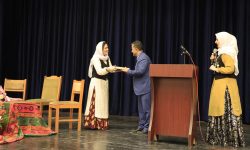 تجلیل از دو محقق و پژوهشگر رضوانشهری
