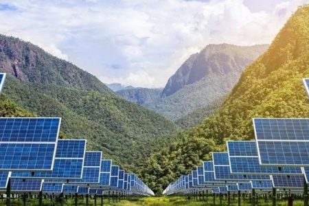 نیروگاه خورشیدی ۲۰ مگاواتی در گیلان احداث می شود
