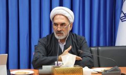ما مردم را تشویق به جاسوسی و عکس از خطای یکدیگر می‌کنیم اما امام علی می‌گفت تلاش نکن عیوب مردم را کشف کنی!