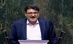 منافقین در خارج و دلواپسان در داخل به ظریف توهین می‌کنند | عده‌ای بر طبل نفاق می‌کوبند