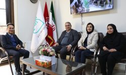 دیدار دکتر اسحق جمال امیدی مدیرعامل و نایب رئیس هیئت مدیره شرکت سیمان خزر با دکتر مهدی محمدی مدیر کل استاندارد استان گیلان