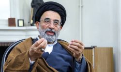 موسوی لاری : وفاق به معنای شرکت سهامی درست کردن نیست