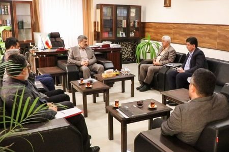 رفع موانع قیمت‌گذاری اراضی مسیر راه‌آهن رشت – آستارا